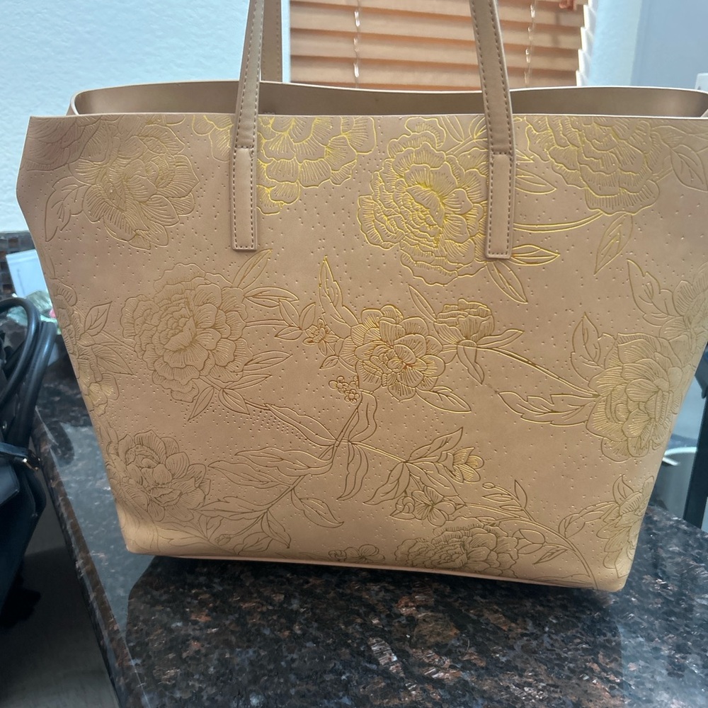 Kate & Alex Leather Floral Embossed Tote – Removable Insert
